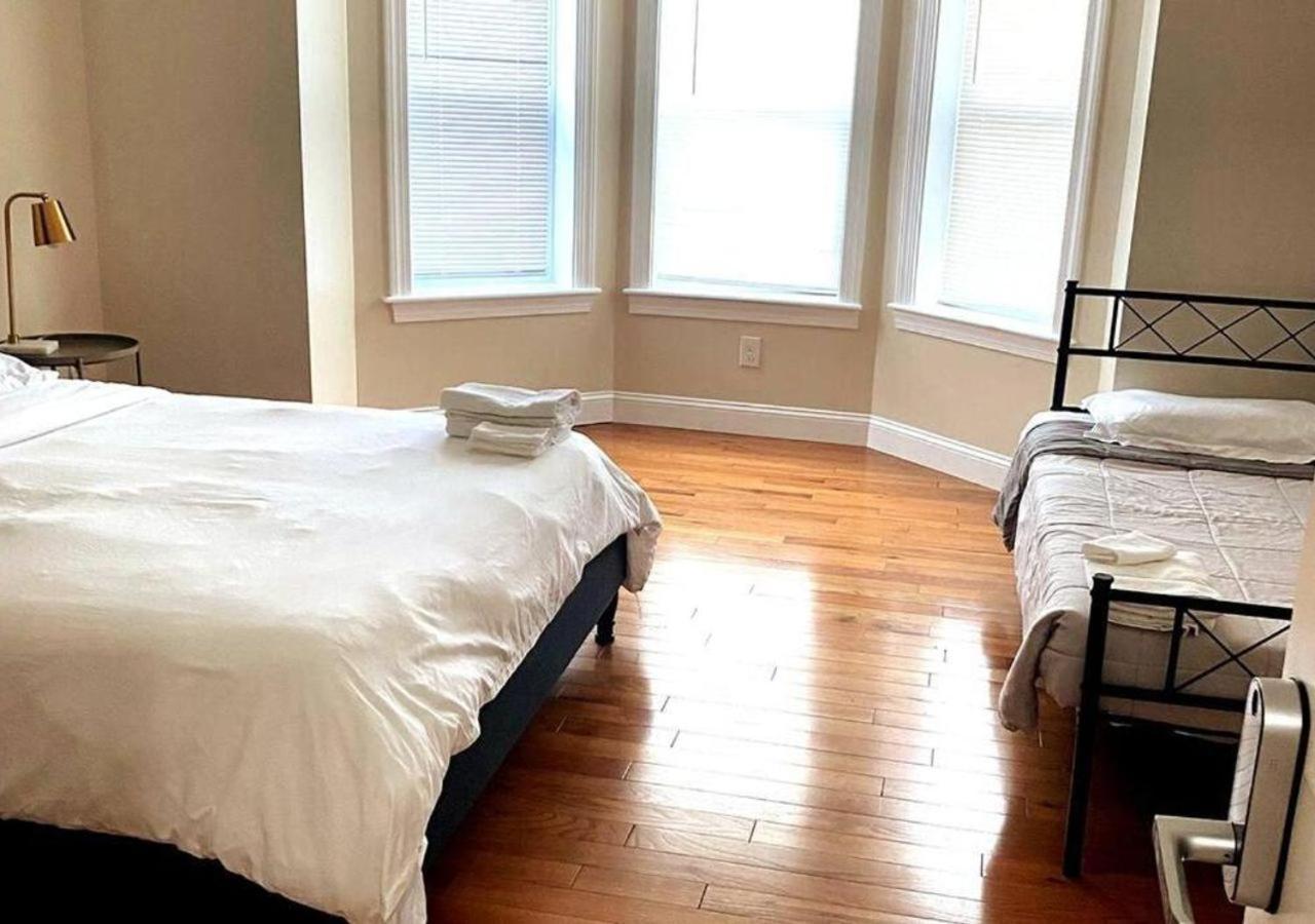 Newly Renovated Guest Rooms Near Transportation 费城 外观 照片