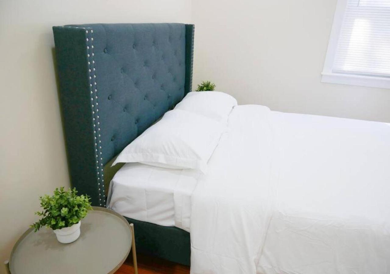 Newly Renovated Guest Rooms Near Transportation 费城 外观 照片