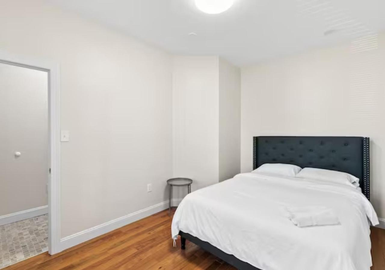 Newly Renovated Guest Rooms Near Transportation 费城 外观 照片